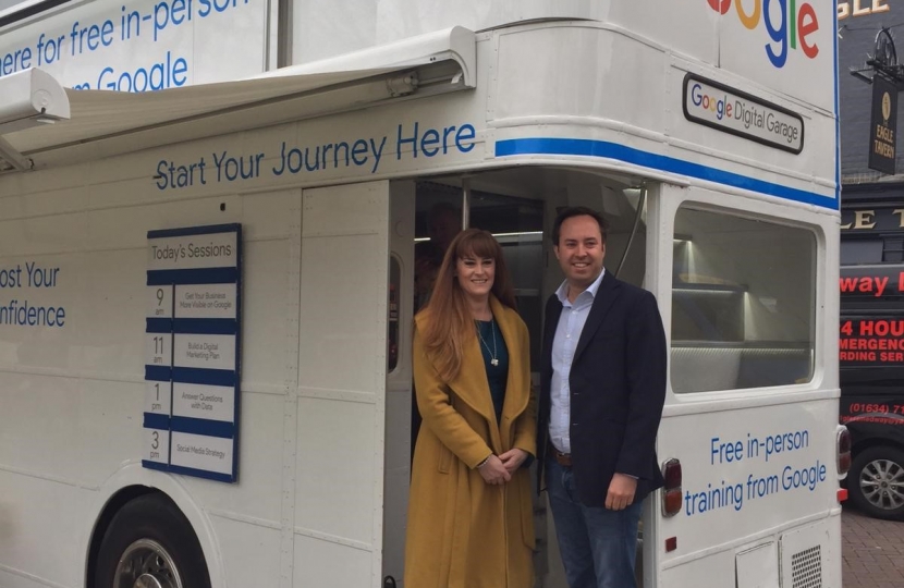 Kelly visiting Google Digital Garage Bus